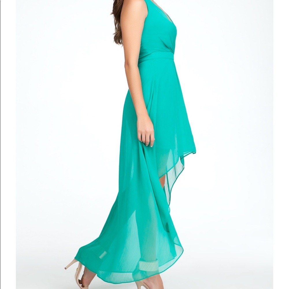 Bebe green high low halter dress, hi lo dress - Picture 3 of 7